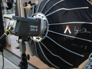 Amaran 200X S Bi-Color LED Light